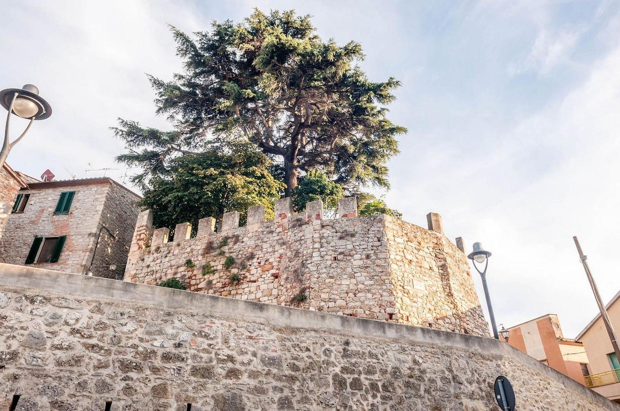 Il Castello Gavorrano Apartment Exterior photo